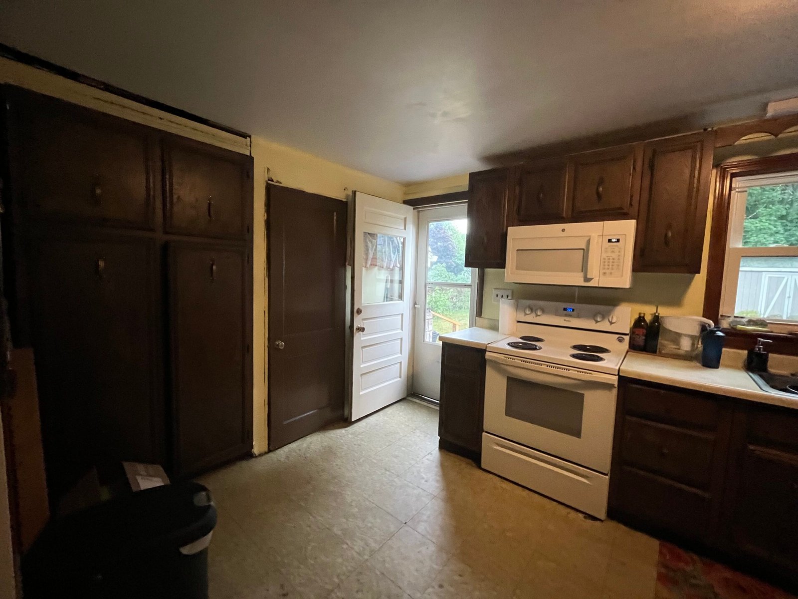 402E52DC-90A3-4C01-B95D-3C2792F33AEF